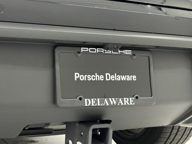 2024 Porsche Macan Newark DE