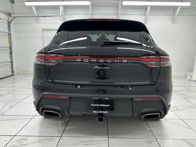 2024 Porsche Macan Newark DE