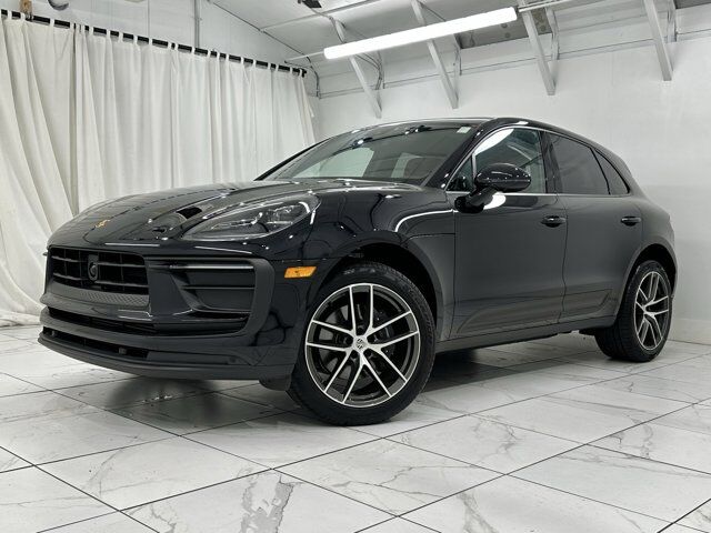 2024 Porsche Macan Newark DE