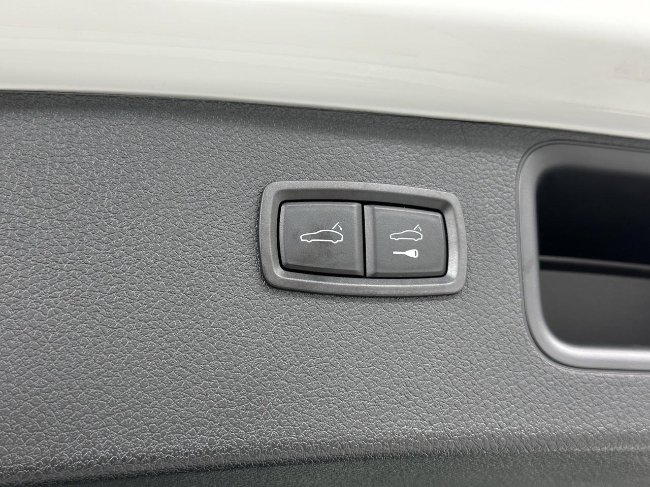 2024 Porsche Macan Newark DE