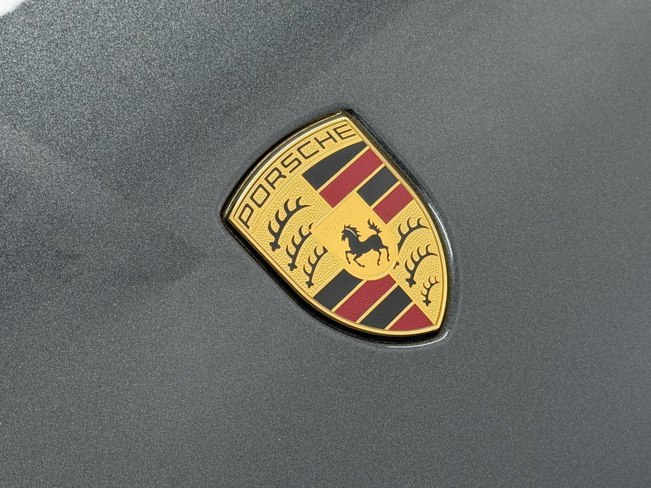 2024 Porsche Macan Newark DE