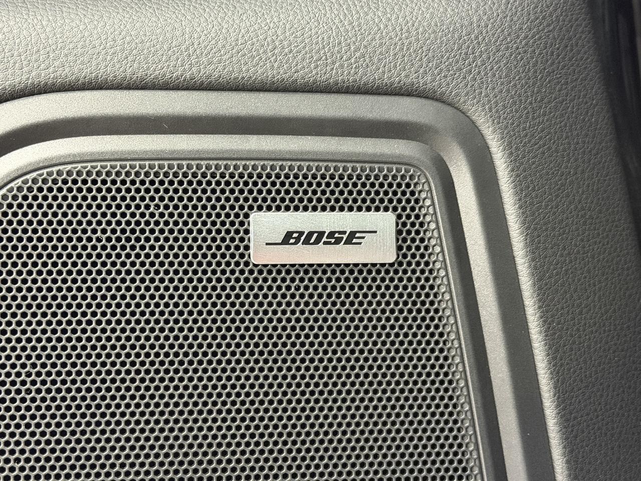2024 Porsche Macan Newark DE