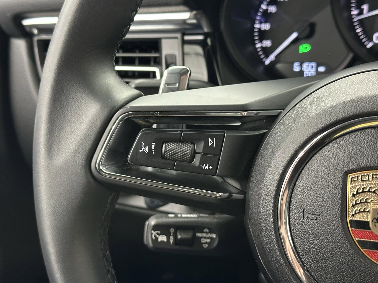 2024 Porsche Macan Newark DE