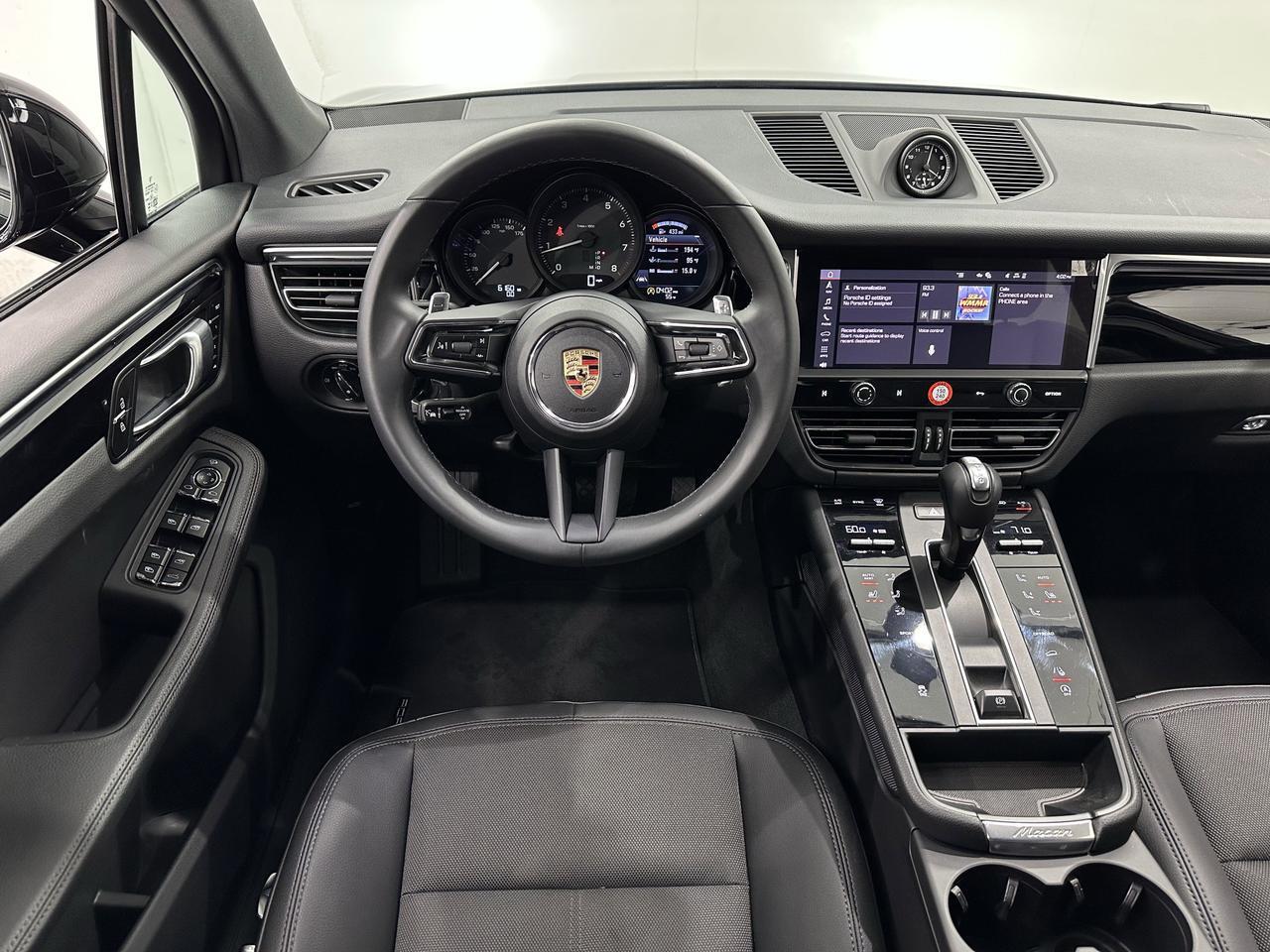 2024 Porsche Macan Newark DE