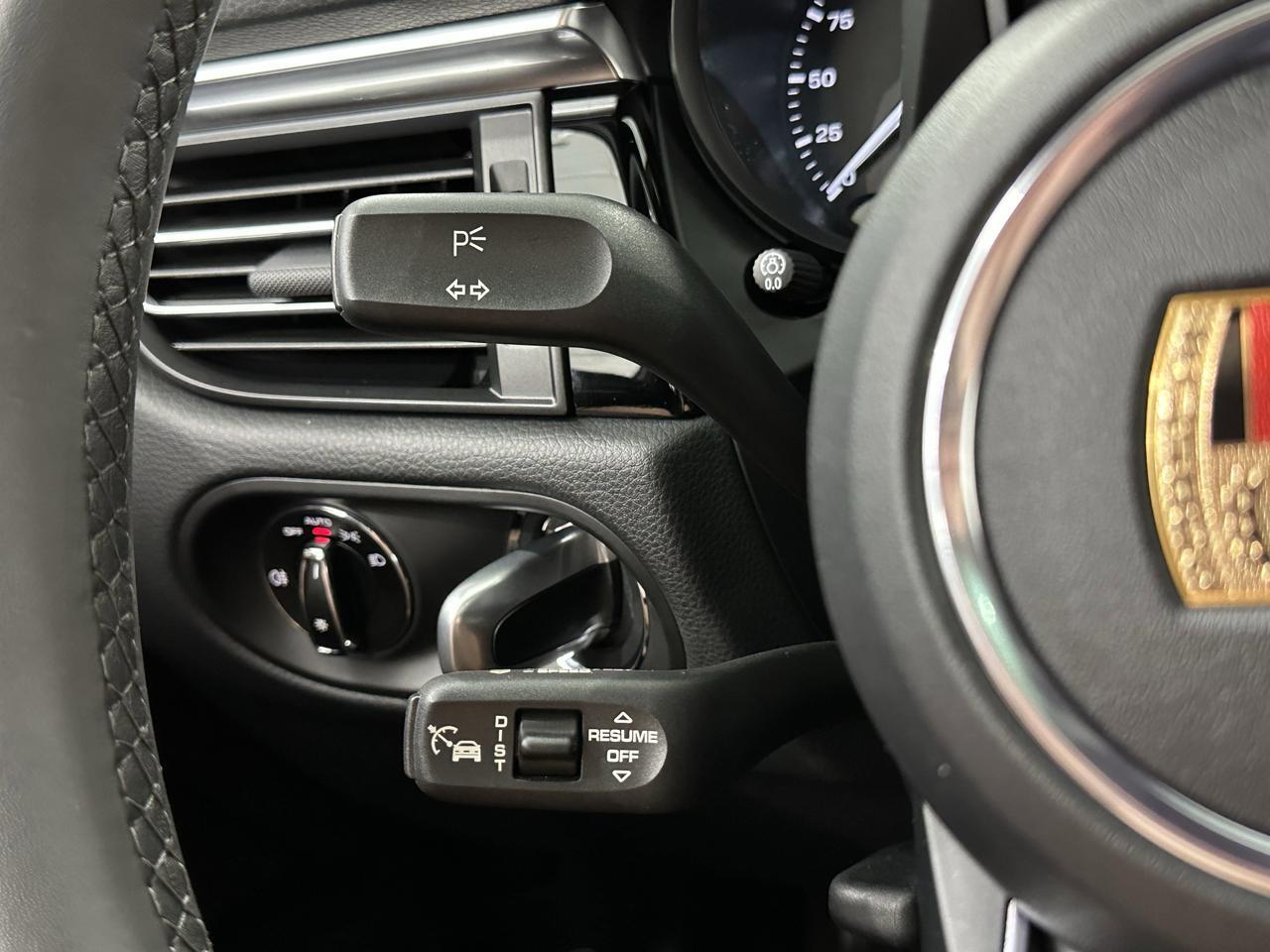 2024 Porsche Macan Newark DE