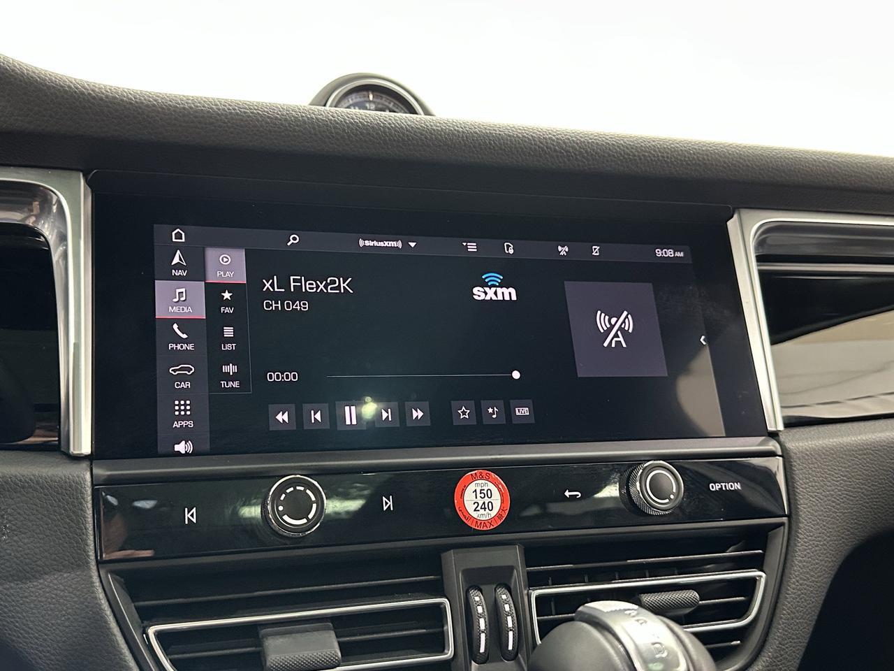 2024 Porsche Macan Newark DE
