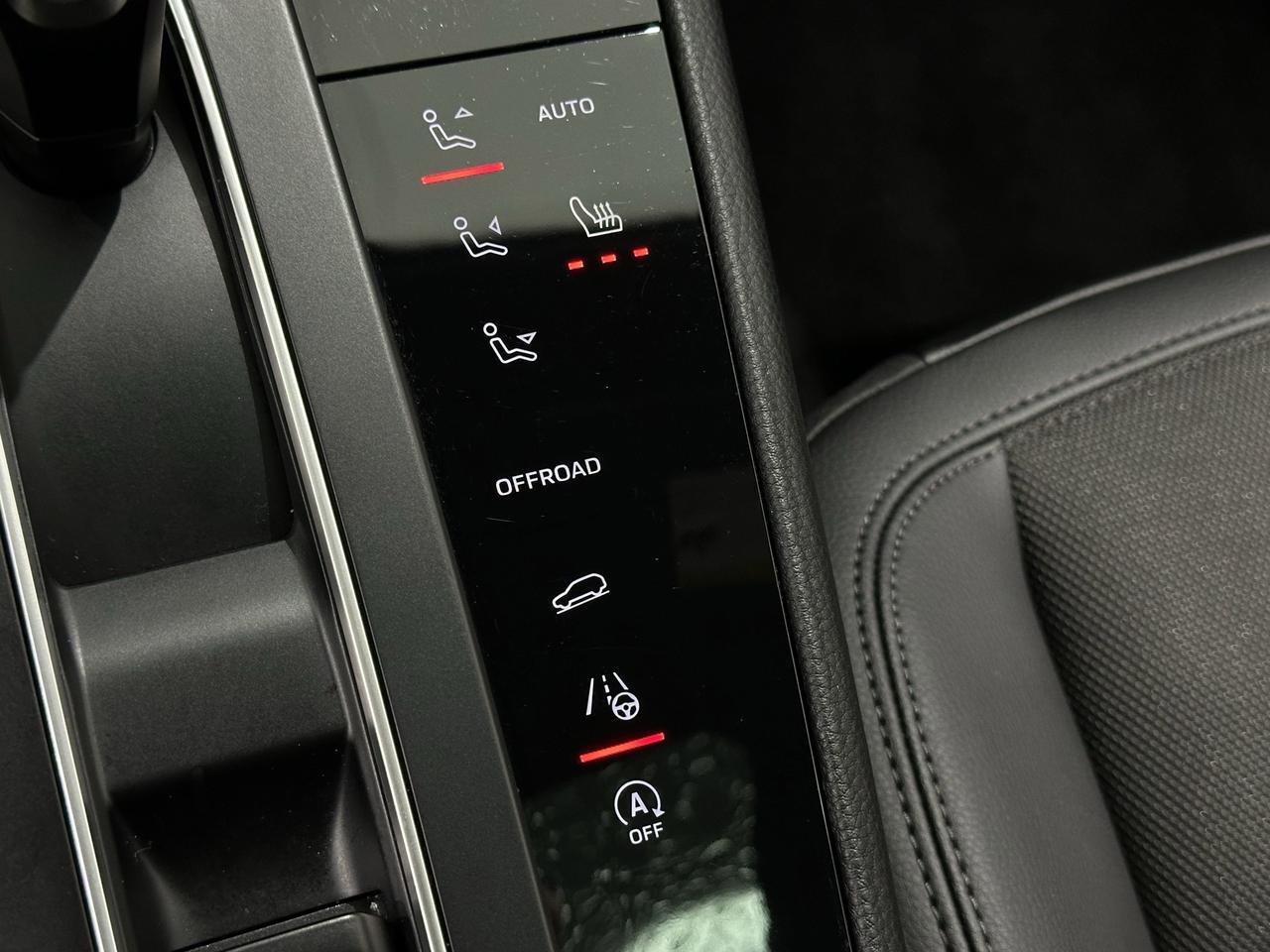 2024 Porsche Macan Newark DE