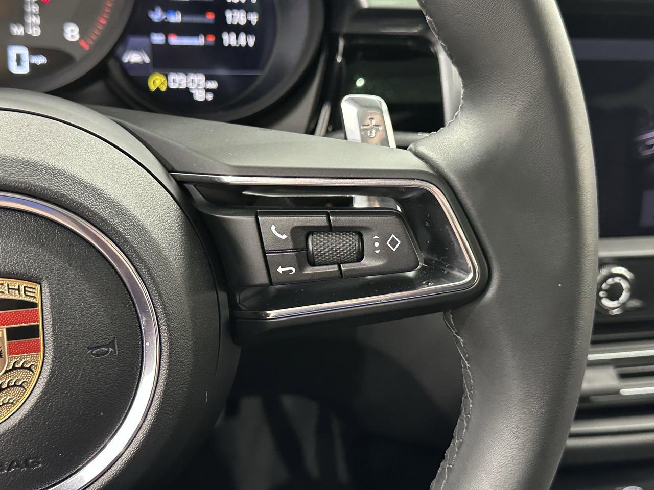 2024 Porsche Macan Newark DE