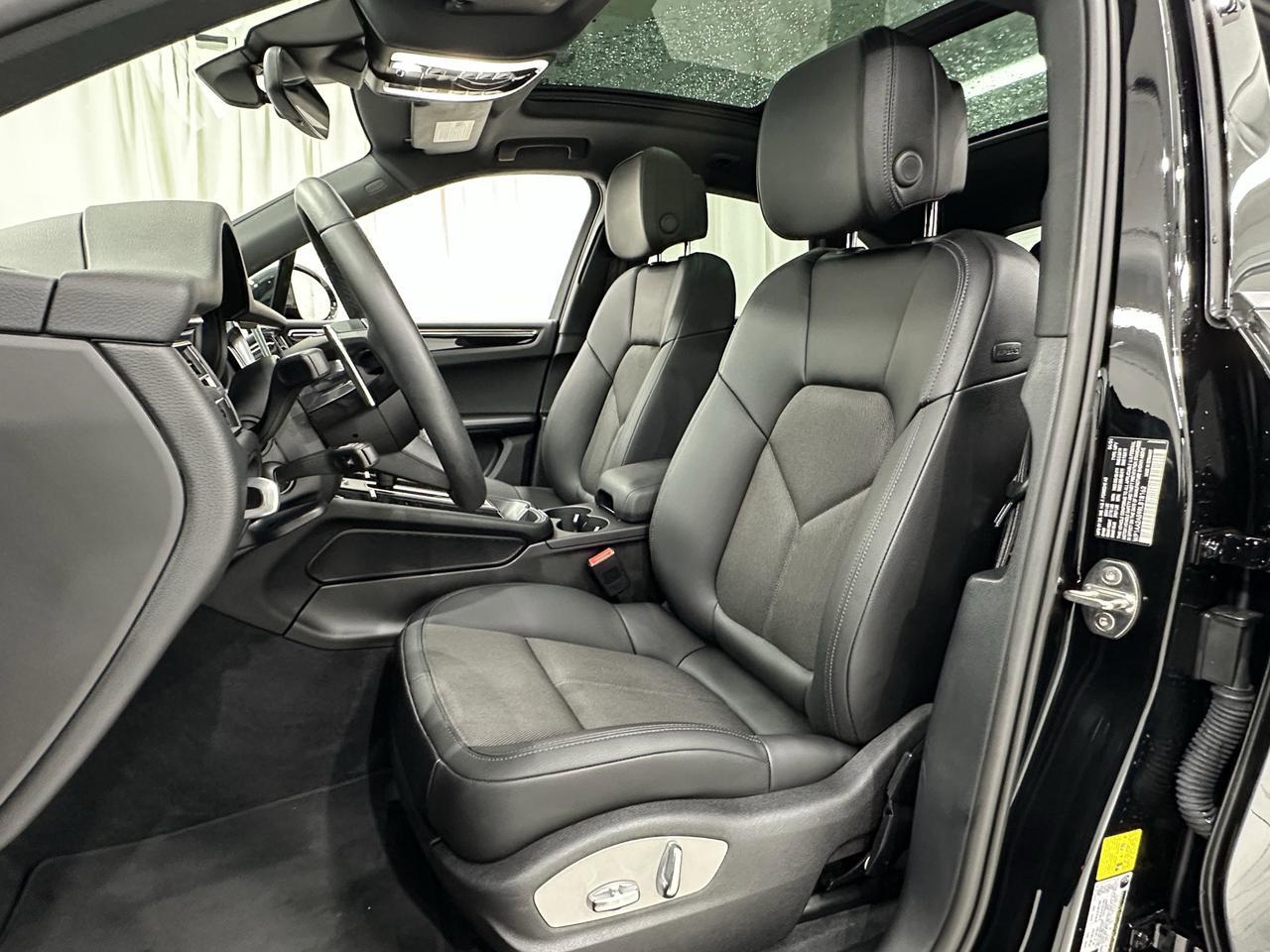2024 Porsche Macan Newark DE
