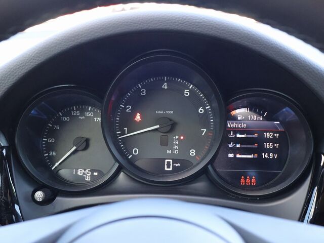 2024 Porsche Macan  Oshkosh WI