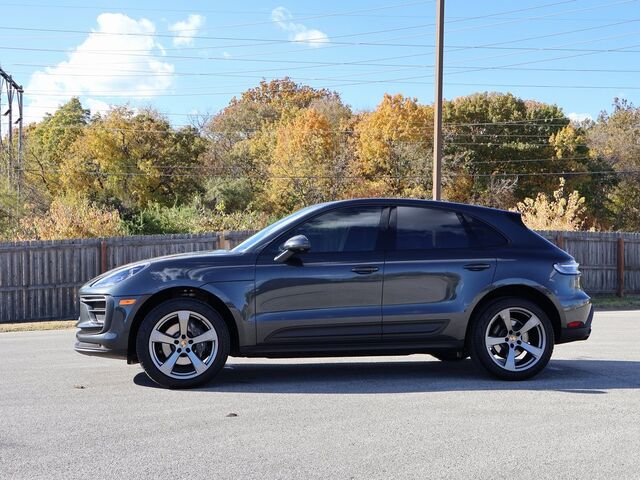 2024 Porsche Macan  Oshkosh WI