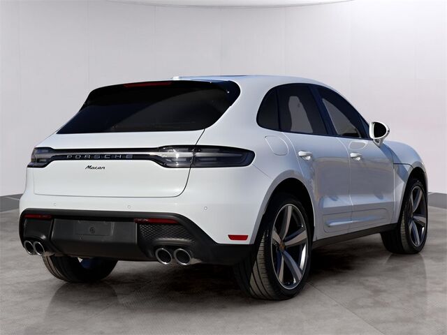 2024 Porsche Macan  Oshkosh WI