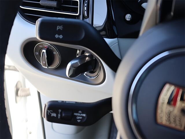 2024 Porsche Macan  Oshkosh WI