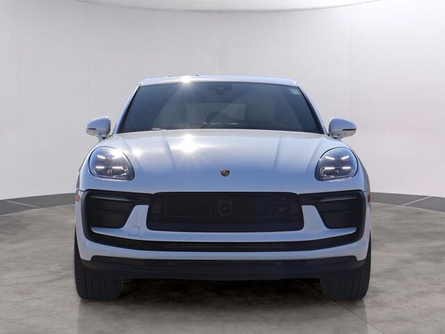 2024 Porsche Macan  Oshkosh WI