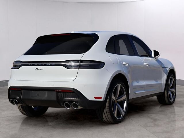 2024 Porsche Macan  Oshkosh WI