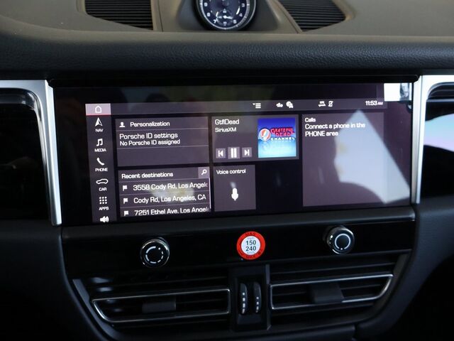 2024 Porsche Macan  Oshkosh WI