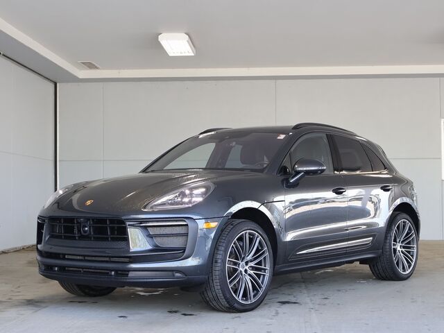 2024 Porsche Macan  Oshkosh WI