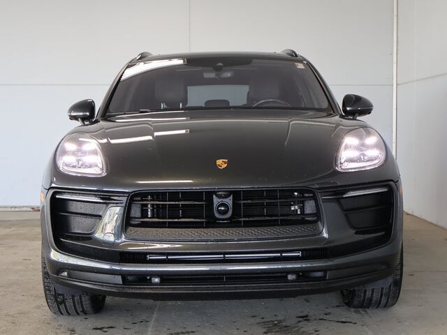 2024 Porsche Macan  Oshkosh WI