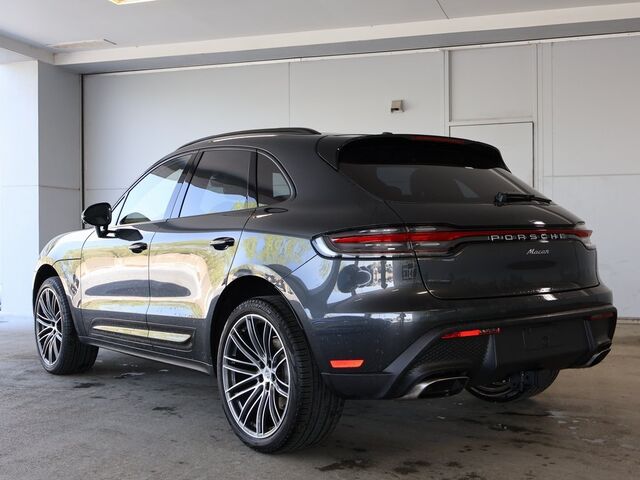 2024 Porsche Macan  Oshkosh WI