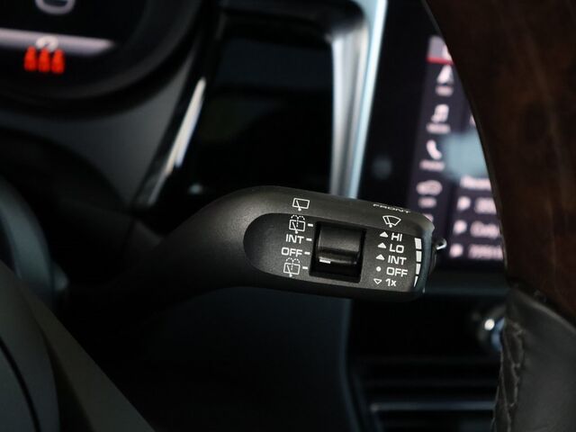 2024 Porsche Macan  Oshkosh WI