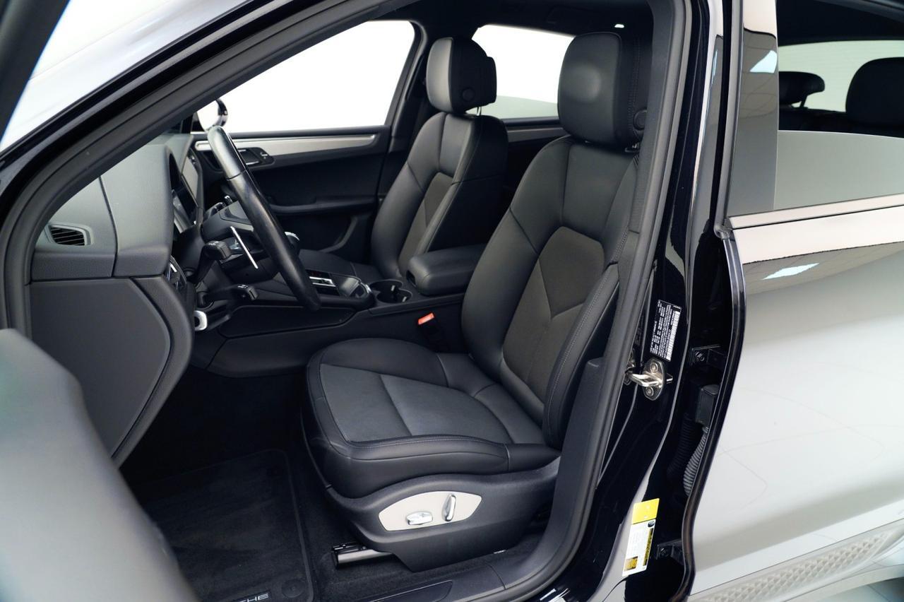 2024 Porsche Macan Pompano Beach FL