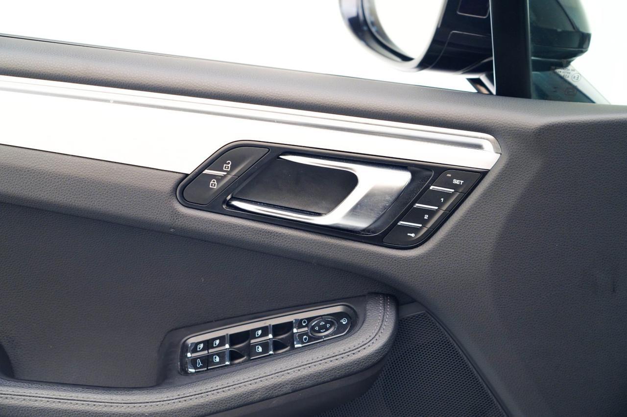 2024 Porsche Macan Pompano Beach FL
