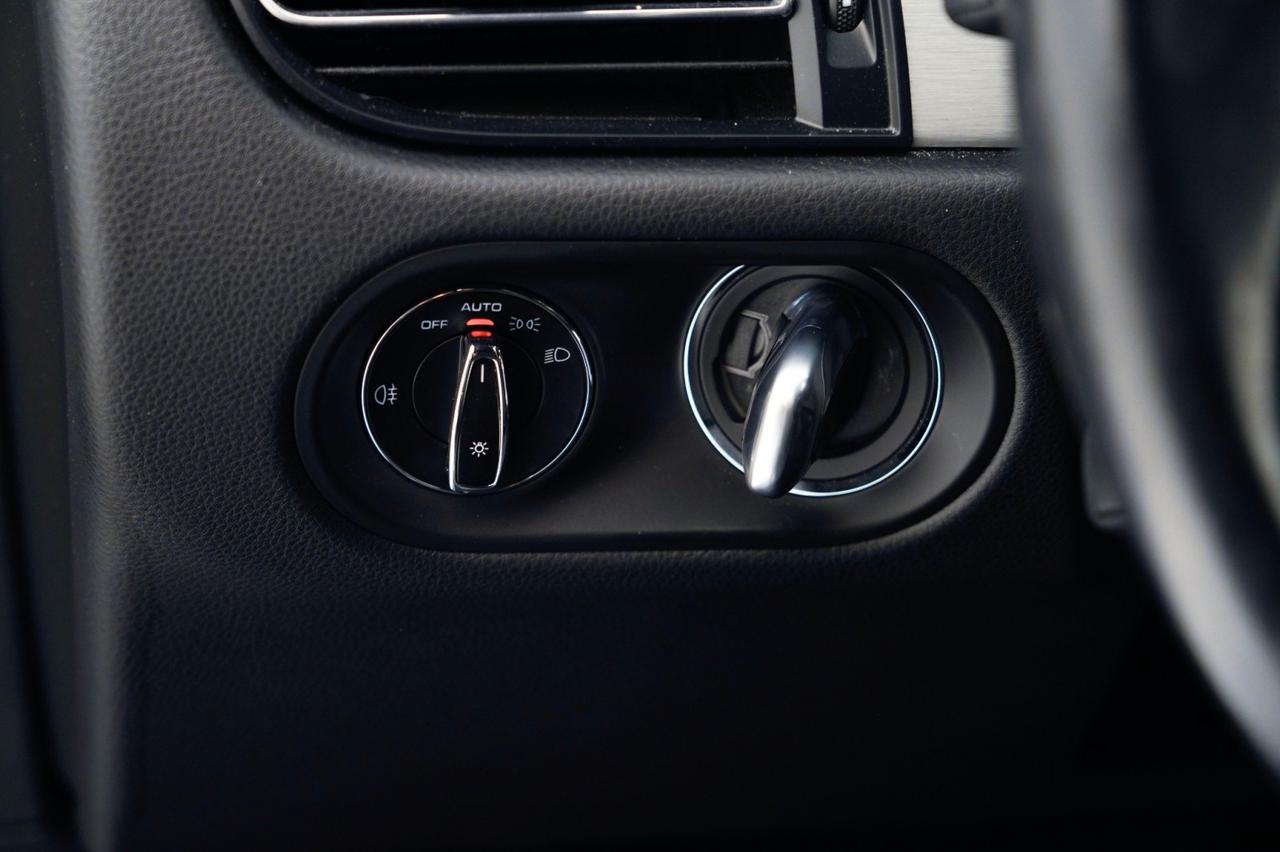2024 Porsche Macan Pompano Beach FL