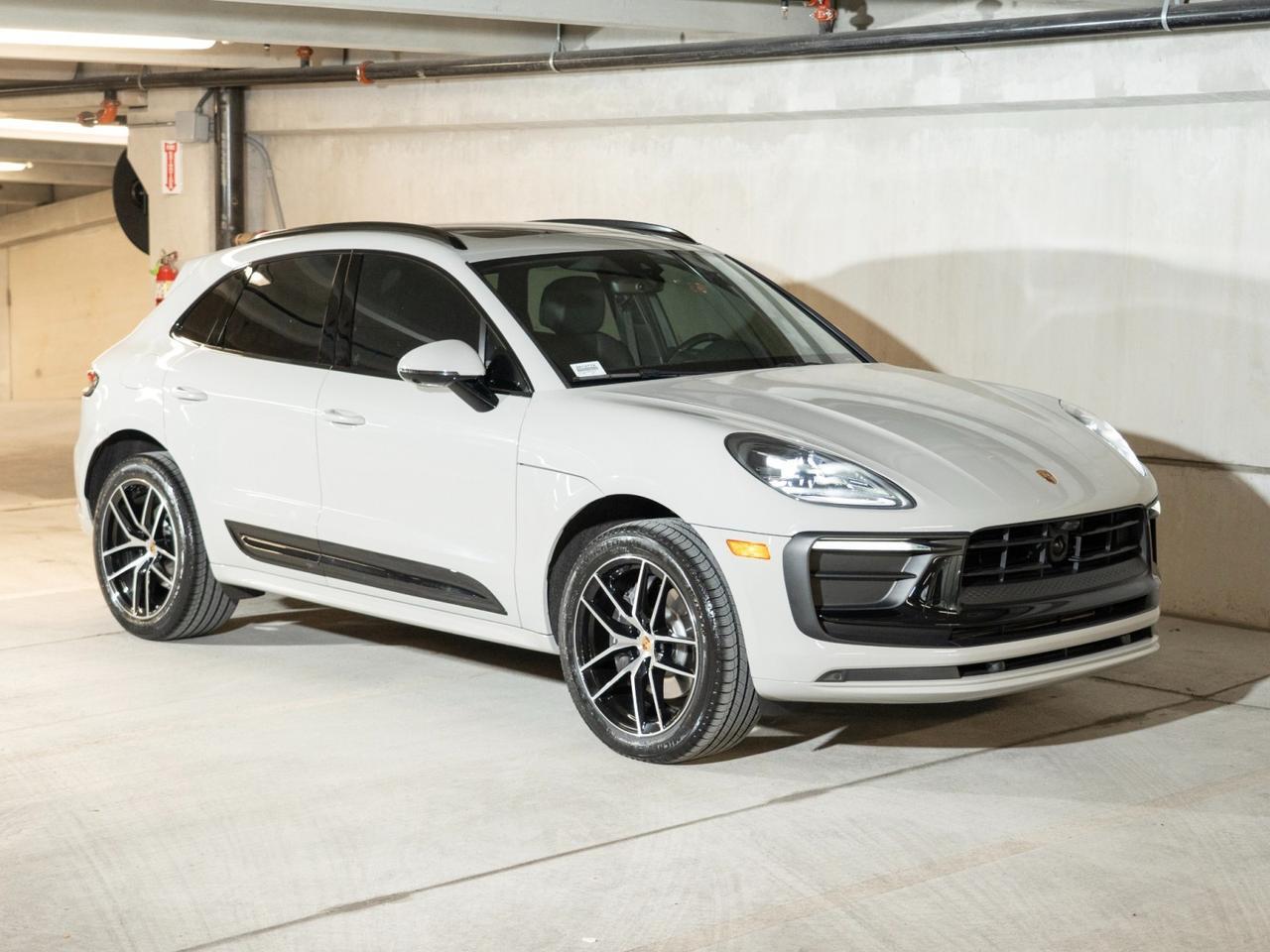 2024 Porsche Macan Pompano Beach FL