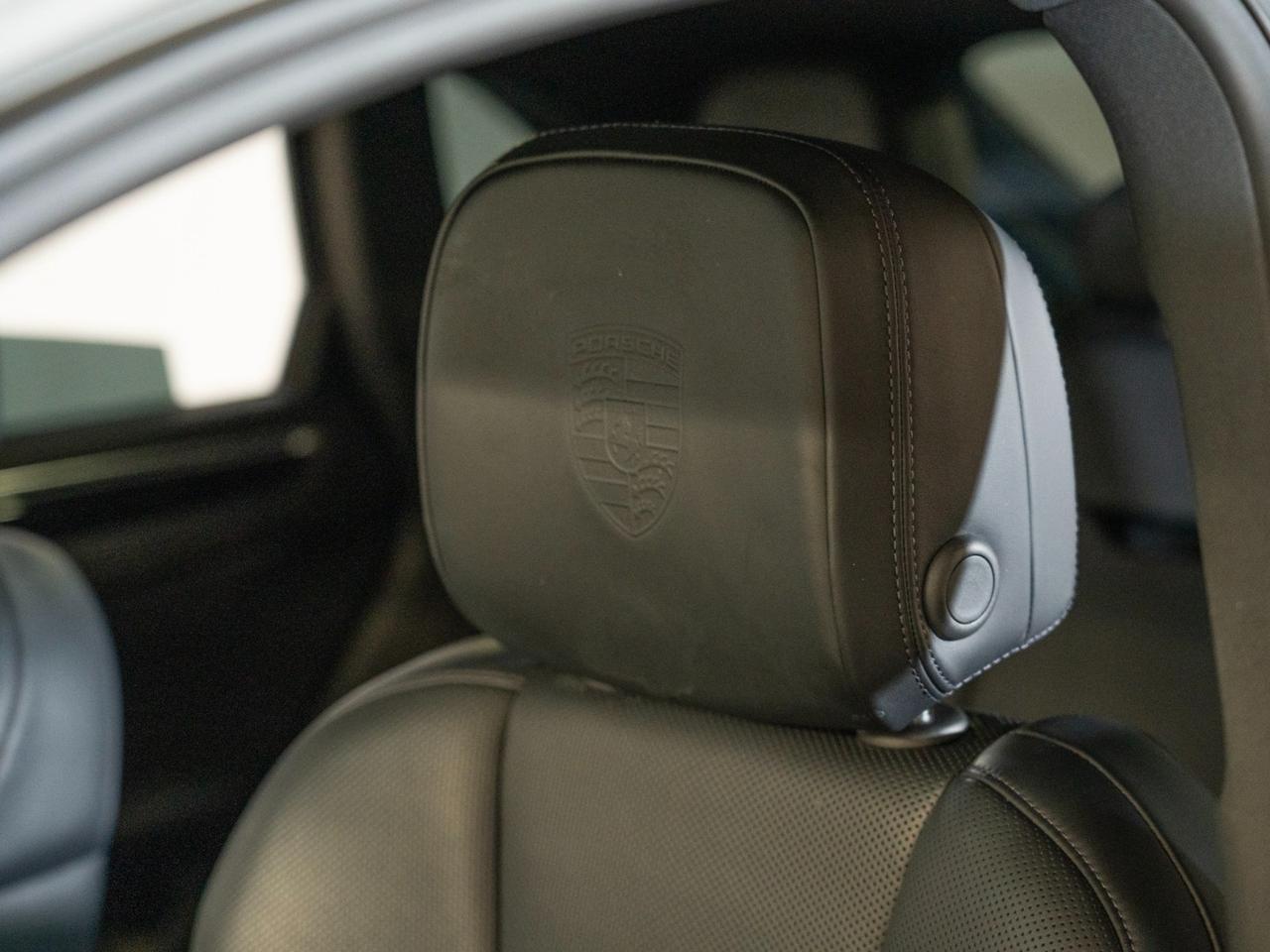 2024 Porsche Macan Pompano Beach FL