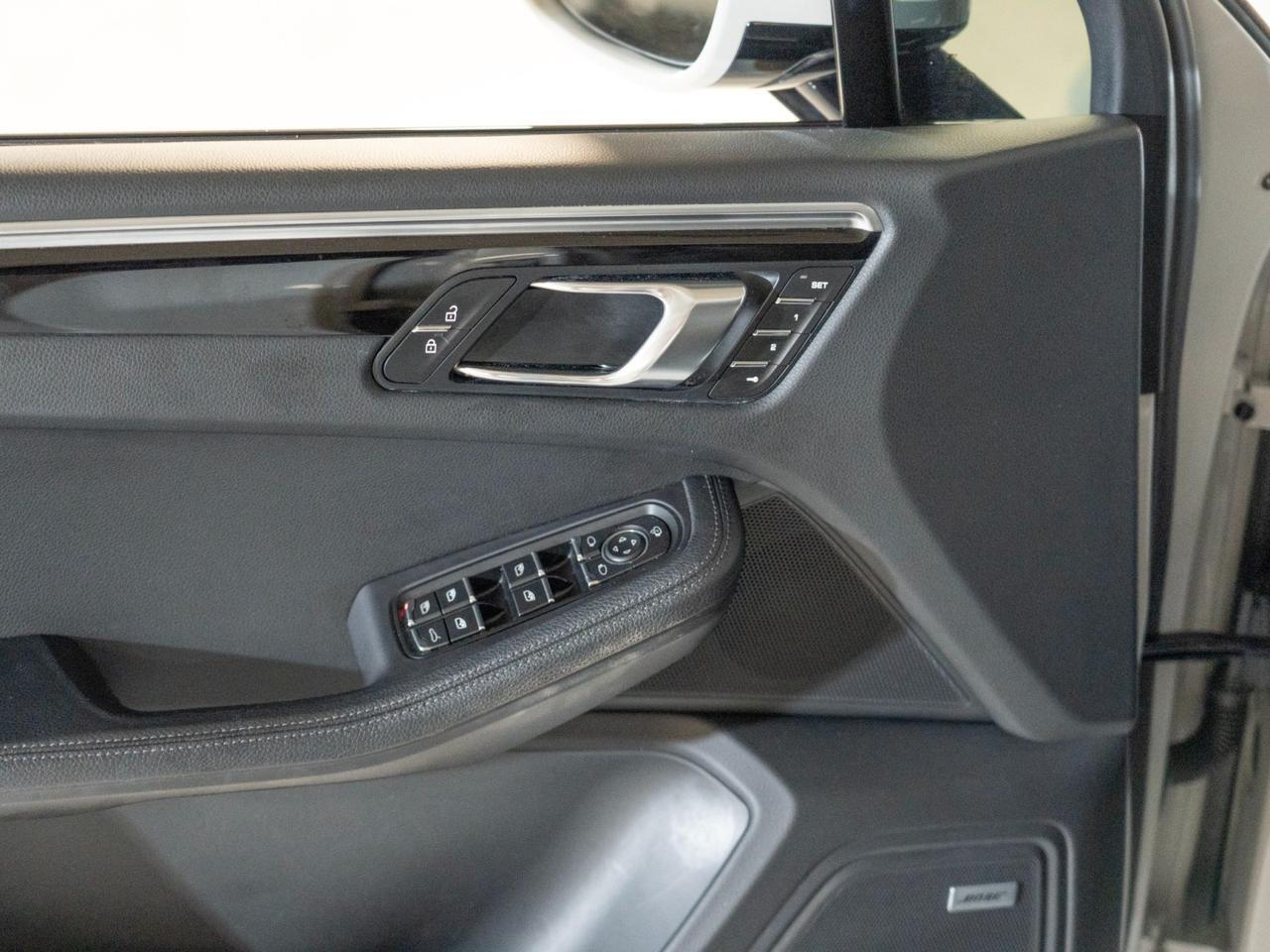 2024 Porsche Macan Pompano Beach FL