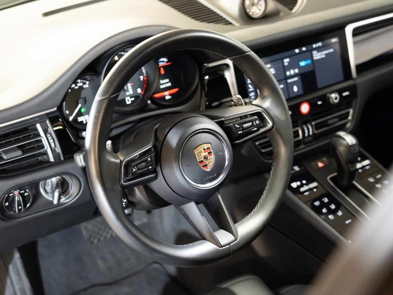 2024 Porsche Macan Pompano Beach FL