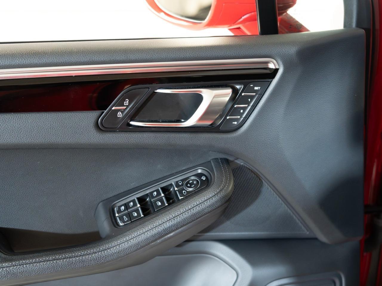 2024 Porsche Macan Pompano Beach FL