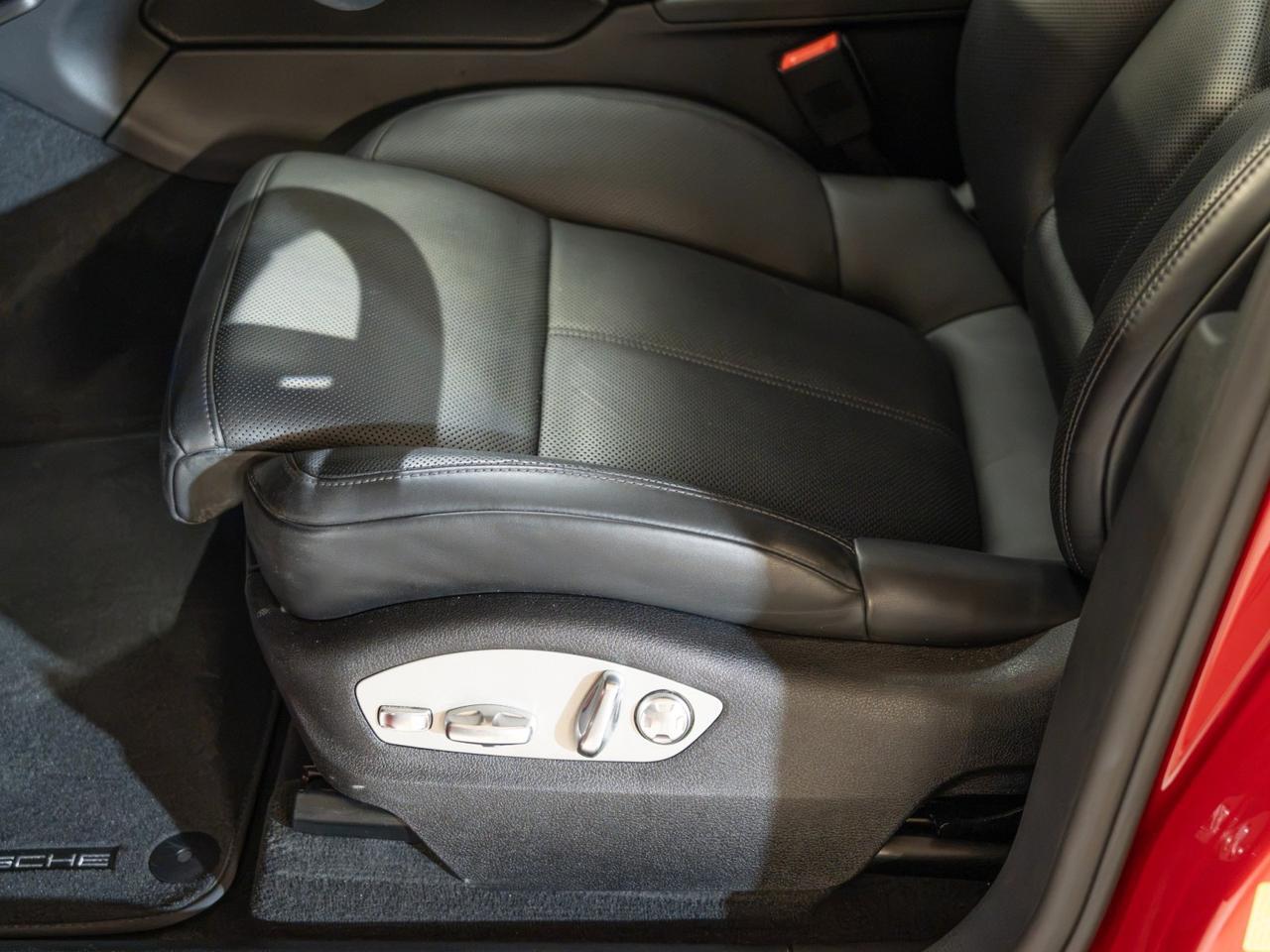 2024 Porsche Macan Pompano Beach FL
