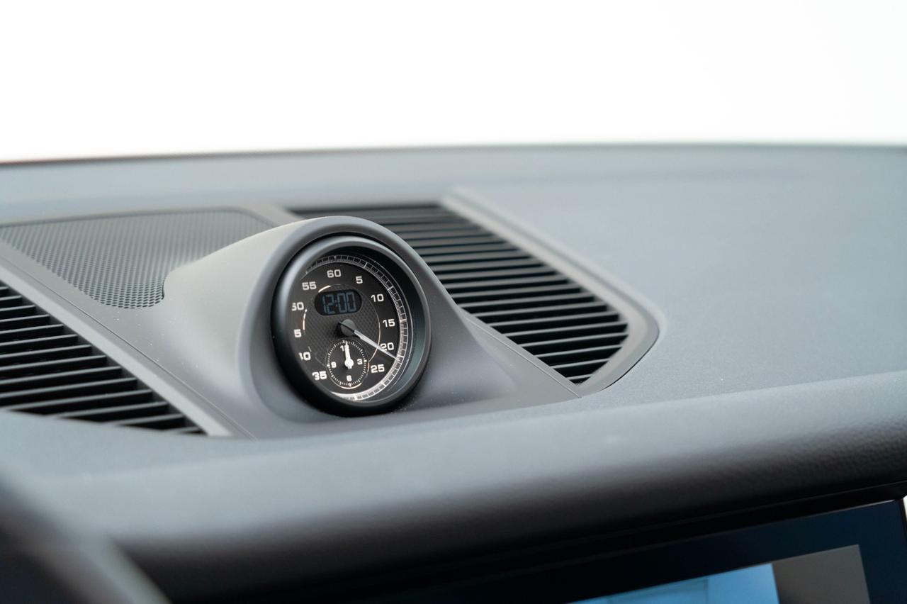 2024 Porsche Macan Pompano Beach FL