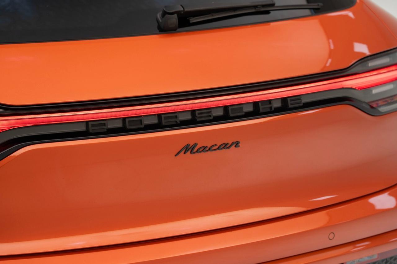 2024 Porsche Macan Pompano Beach FL