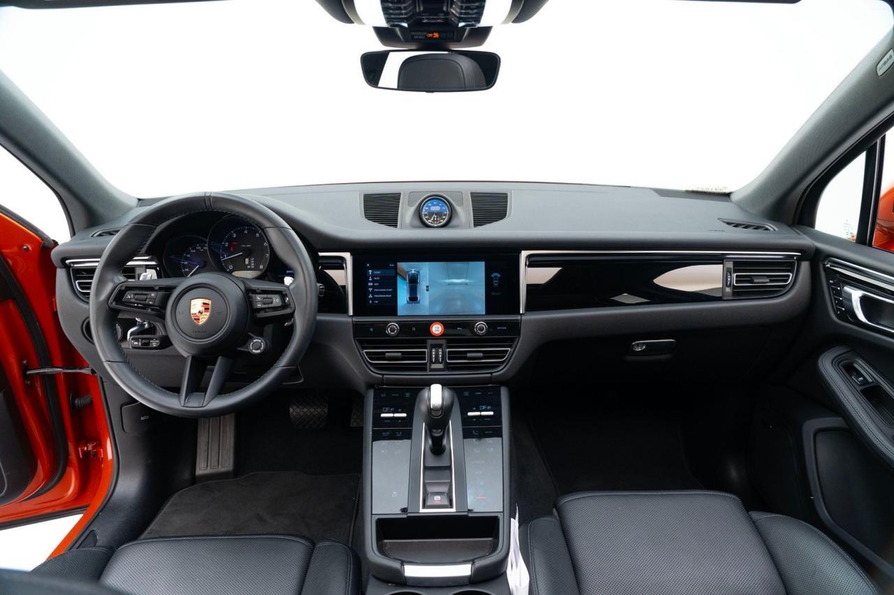 2024 Porsche Macan Pompano Beach FL