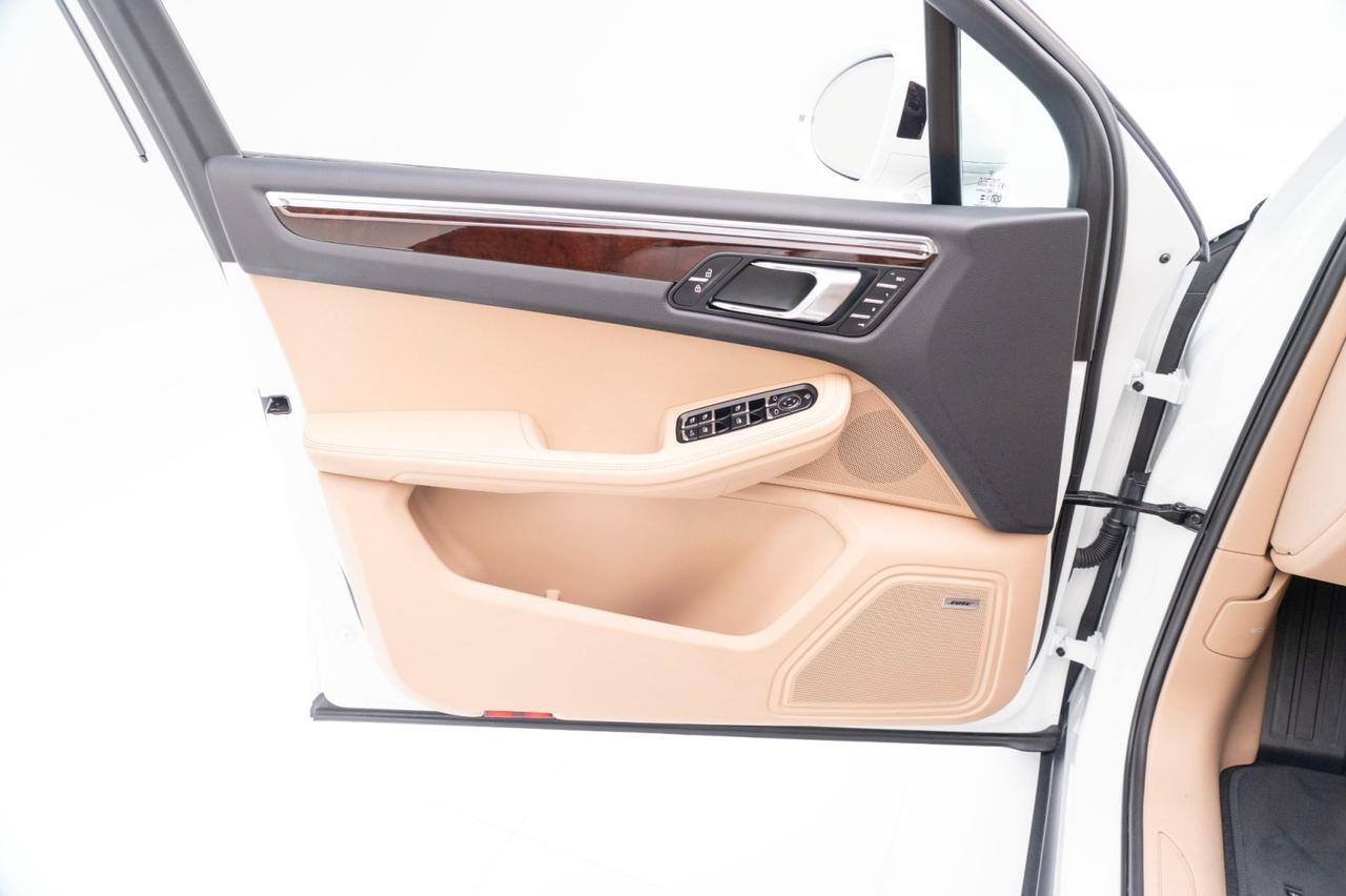 2024 Porsche Macan Pompano Beach FL