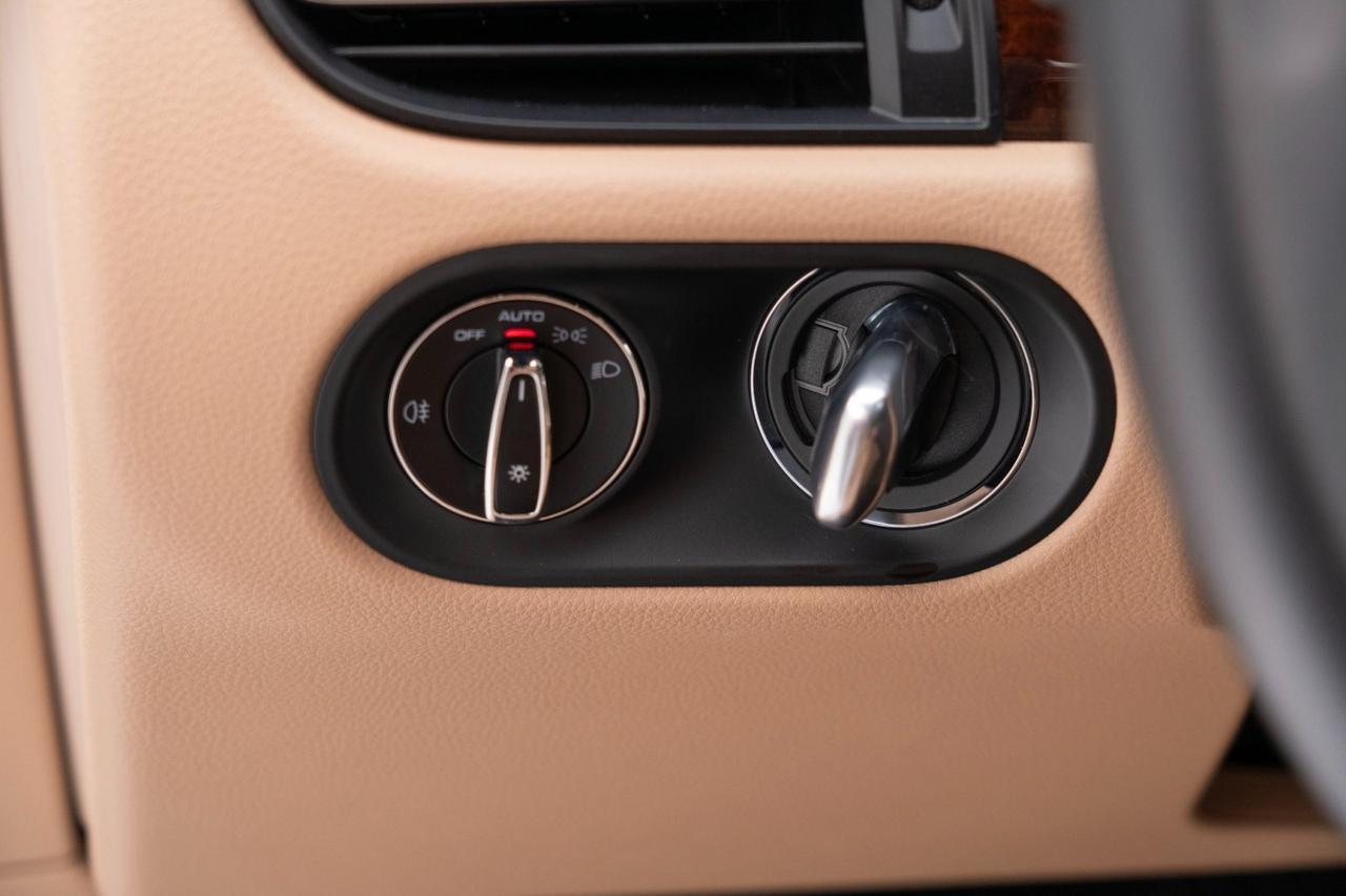 2024 Porsche Macan Pompano Beach FL