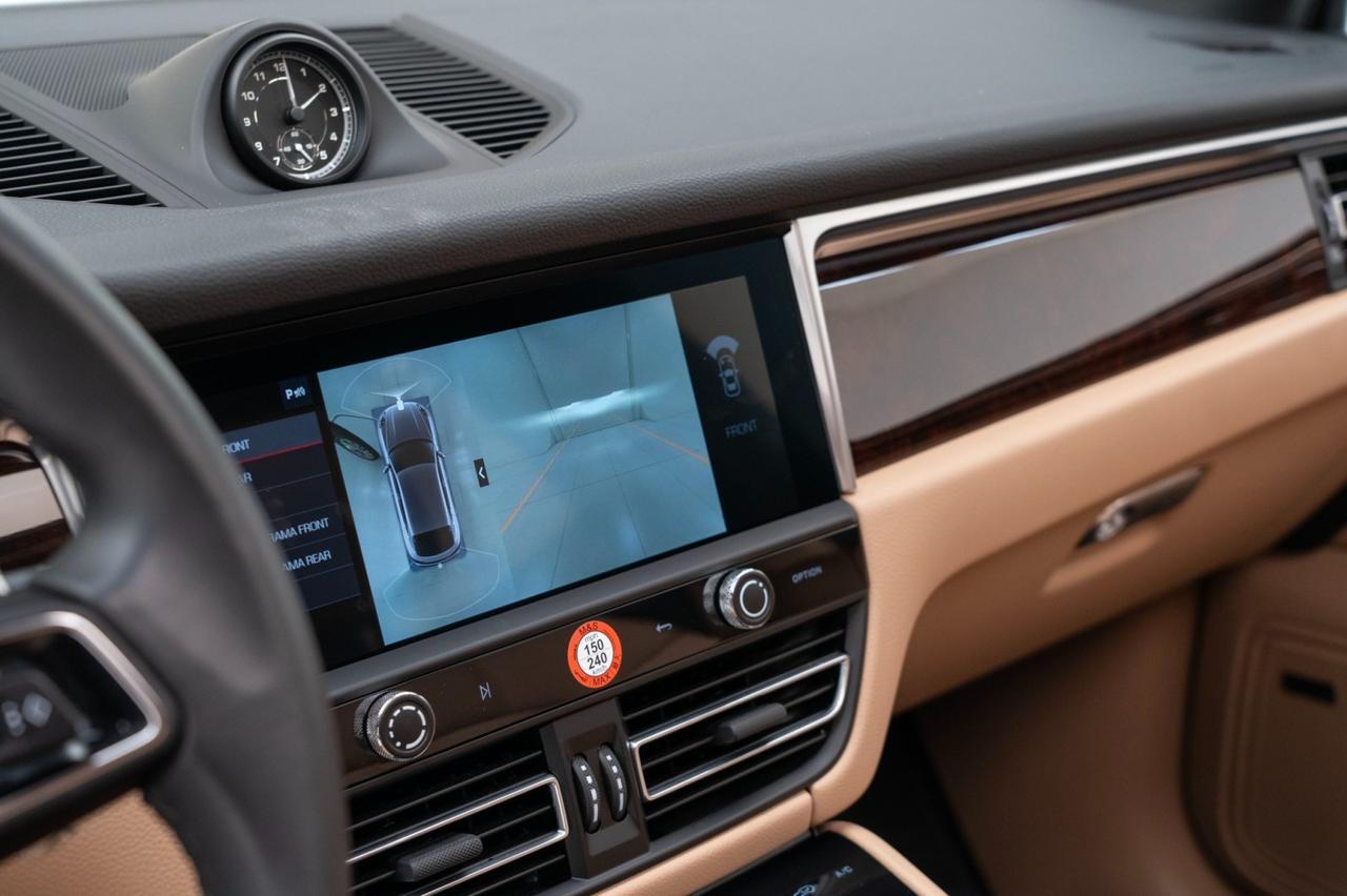 2024 Porsche Macan Pompano Beach FL