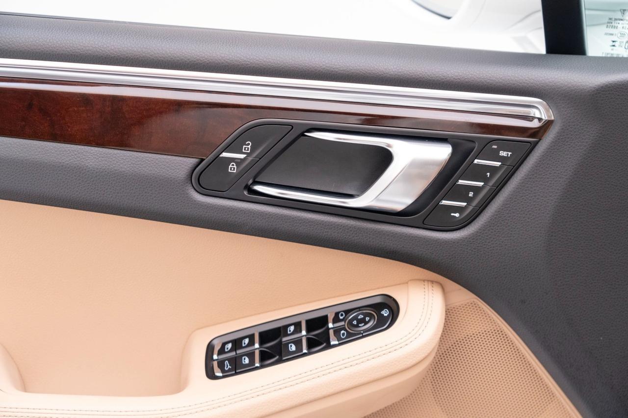 2024 Porsche Macan Pompano Beach FL