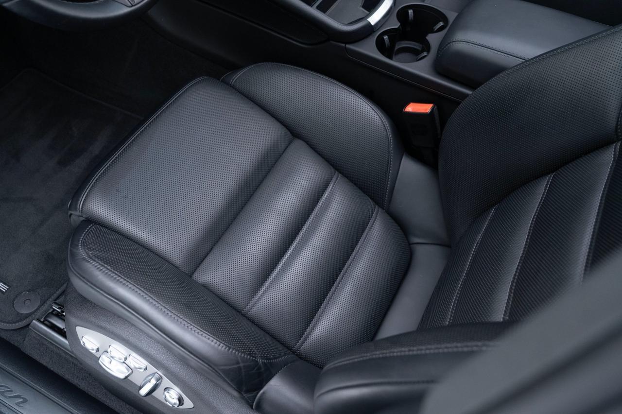2024 Porsche Macan Pompano Beach FL
