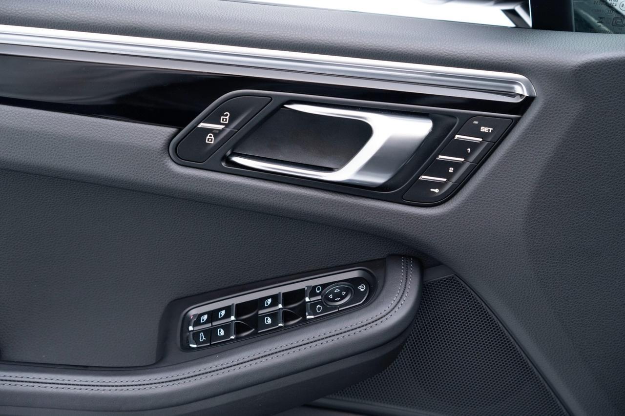 2024 Porsche Macan Pompano Beach FL