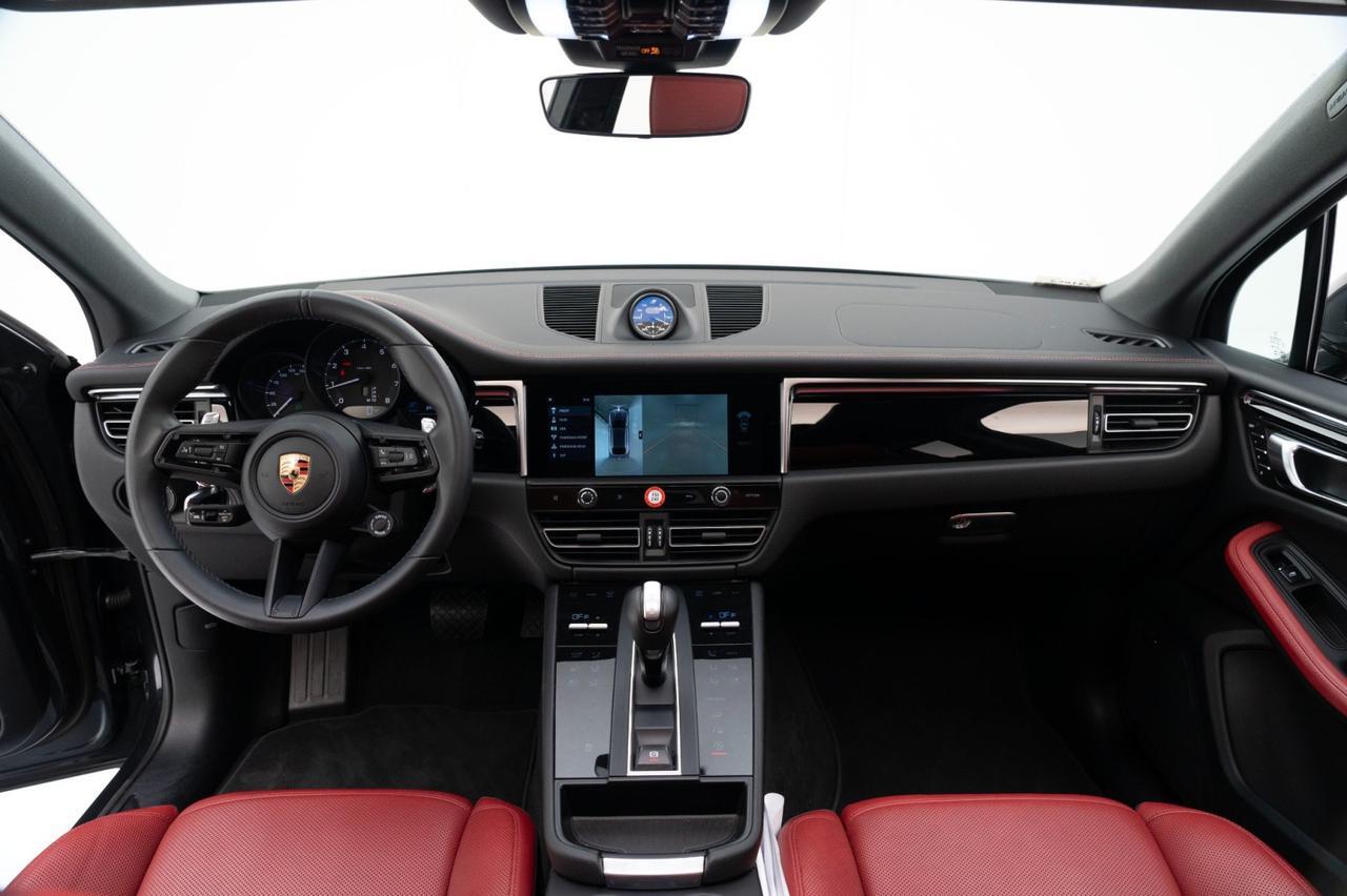2024 Porsche Macan Pompano Beach FL