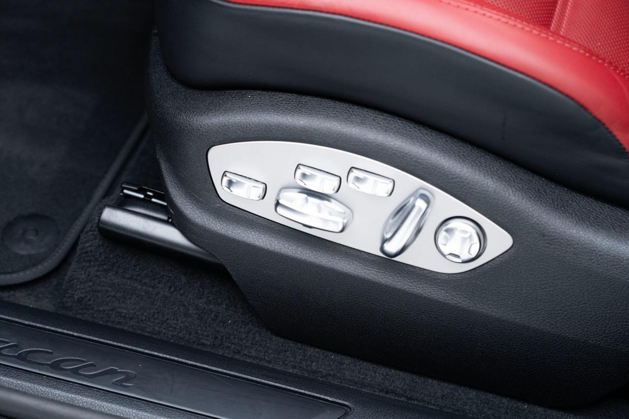 2024 Porsche Macan Pompano Beach FL