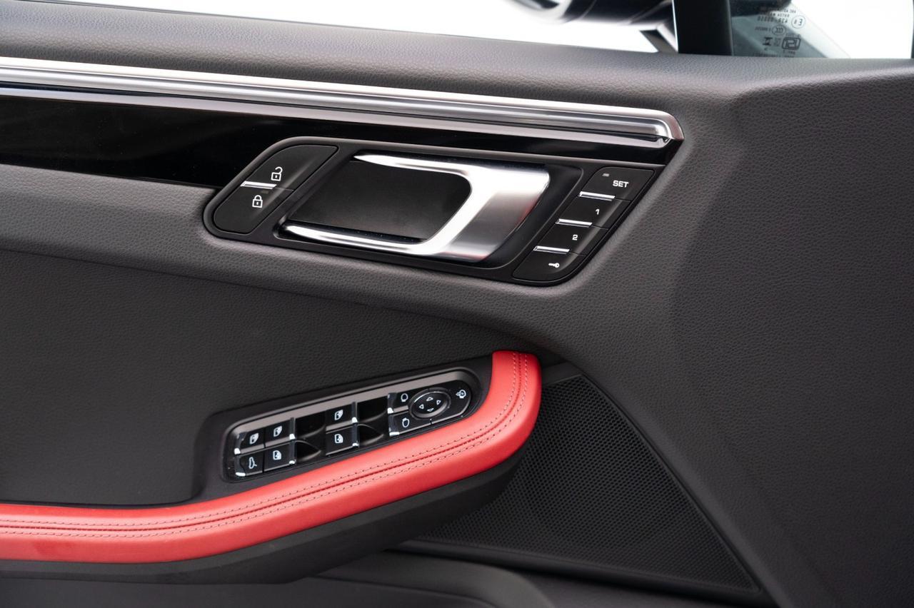 2024 Porsche Macan Pompano Beach FL