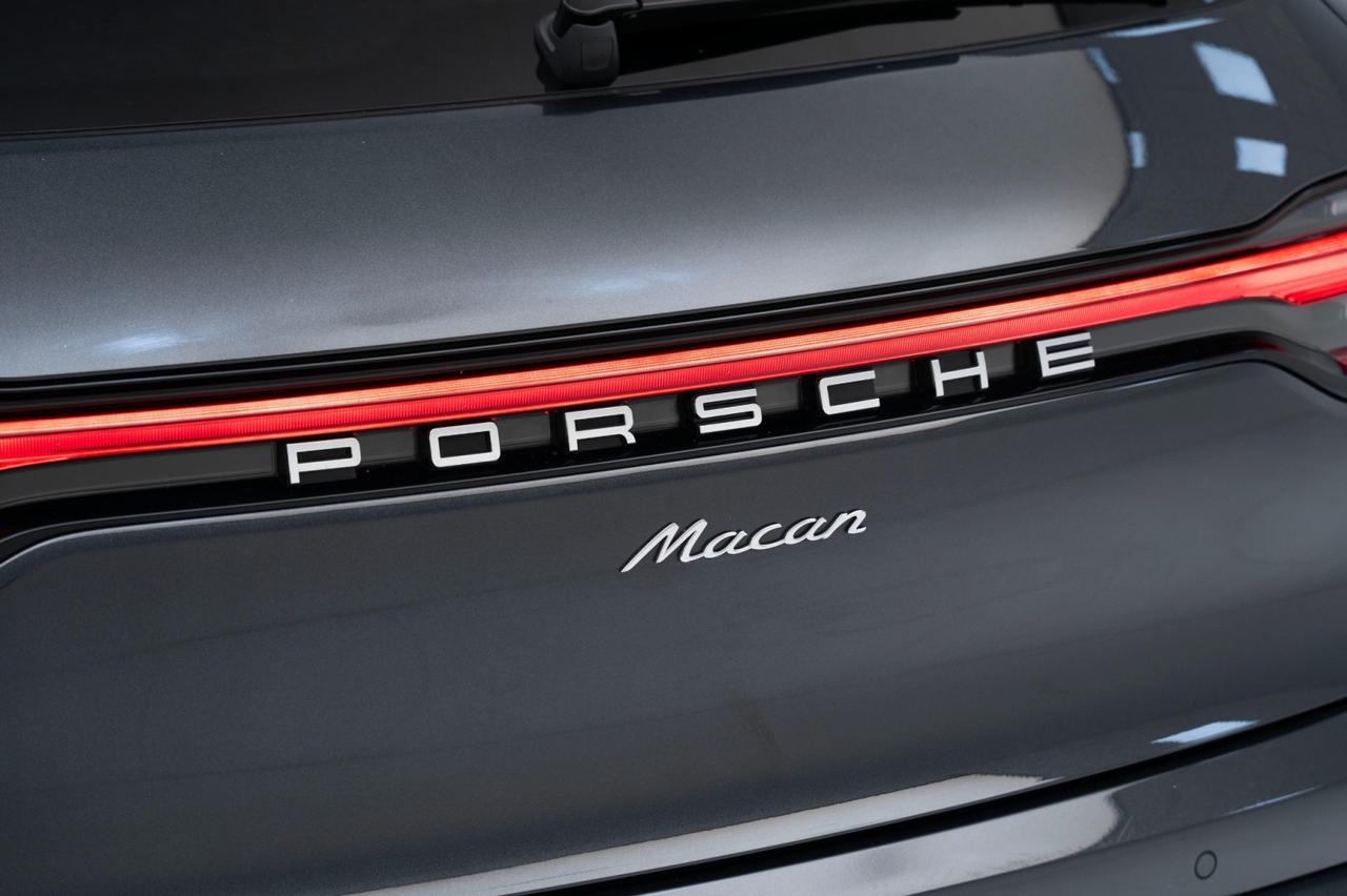 2024 Porsche Macan Pompano Beach FL