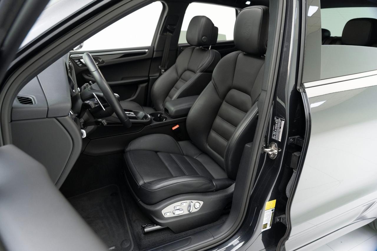 2024 Porsche Macan Pompano Beach FL