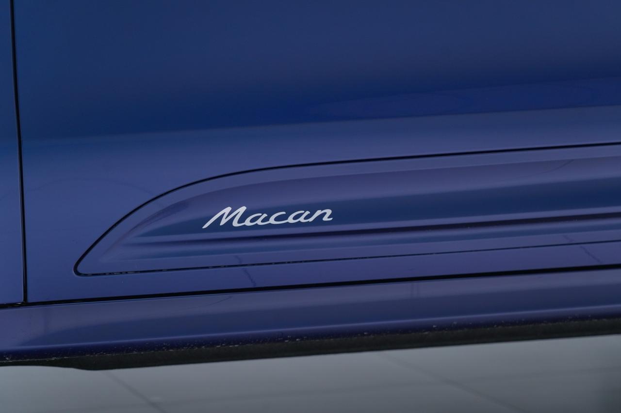 2024 Porsche Macan Pompano Beach FL