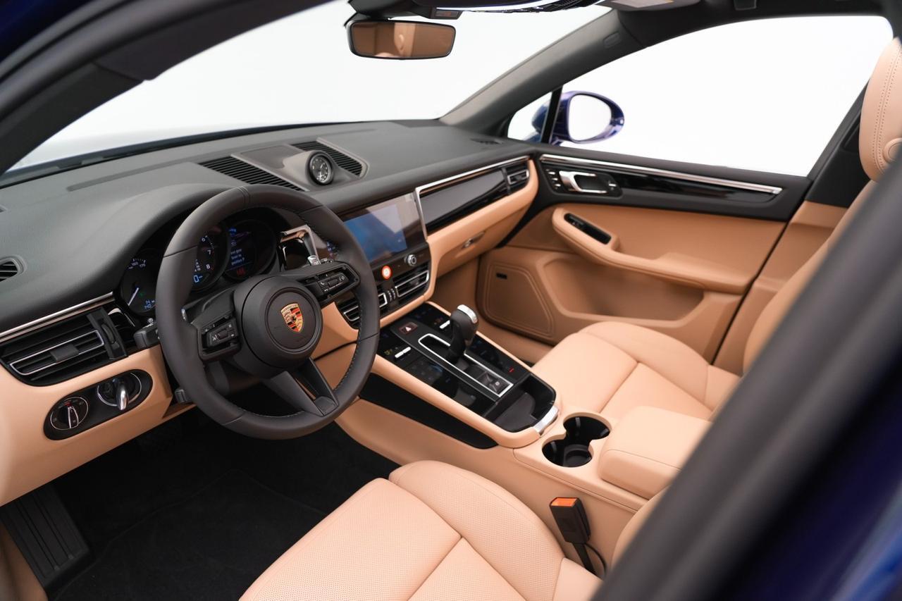 2024 Porsche Macan Pompano Beach FL