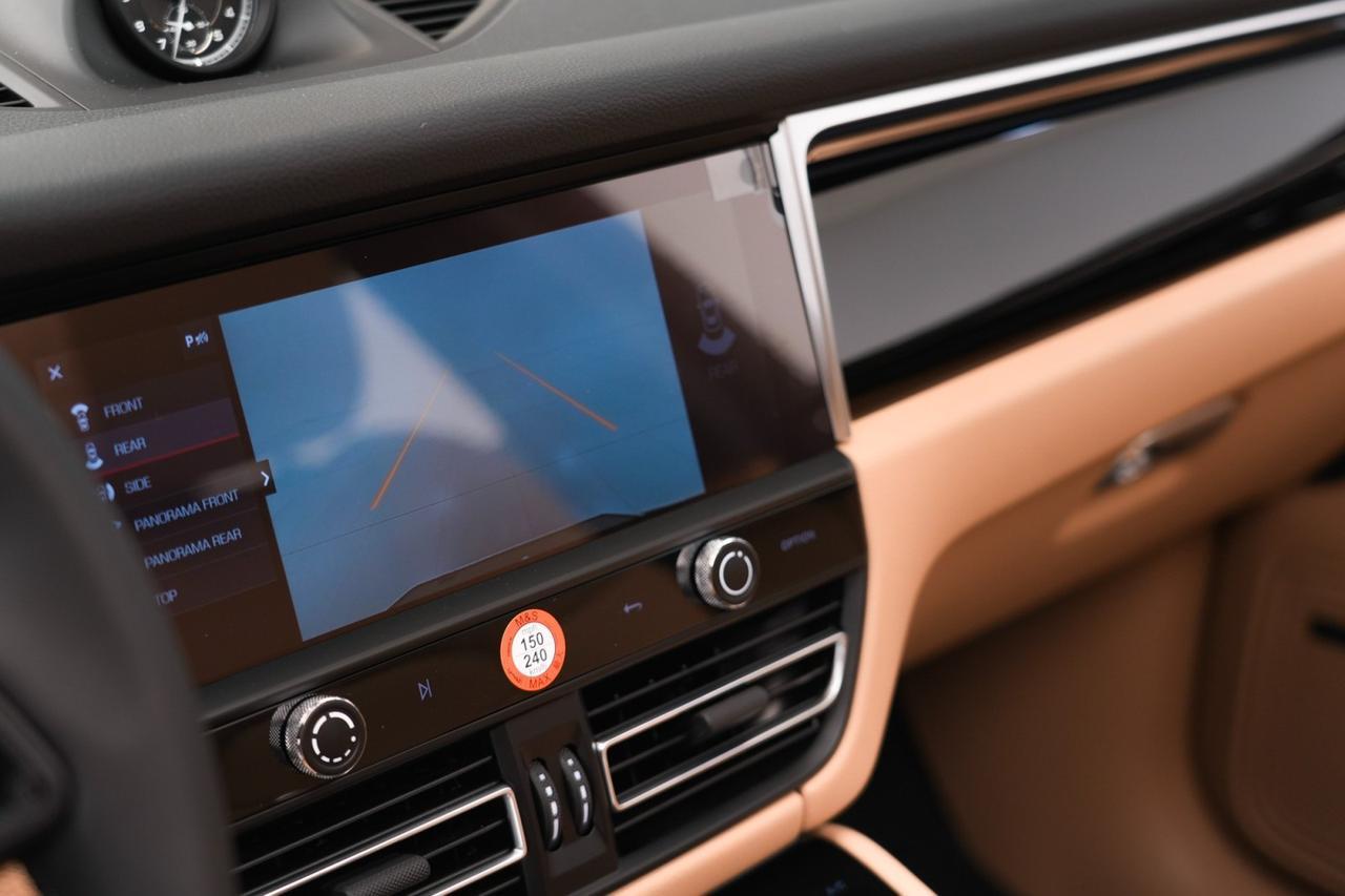 2024 Porsche Macan Pompano Beach FL